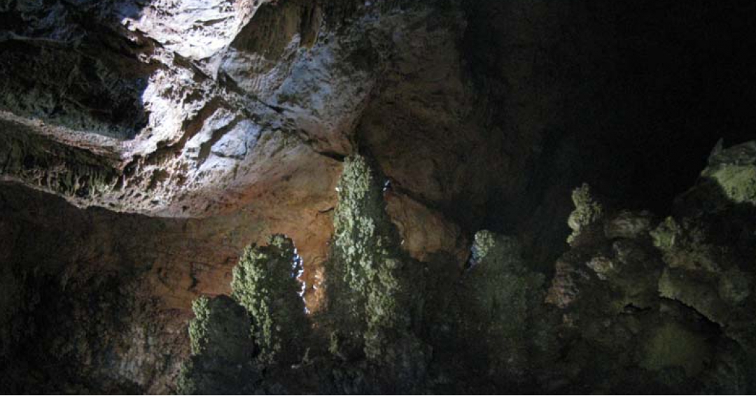 غار هندل آباد